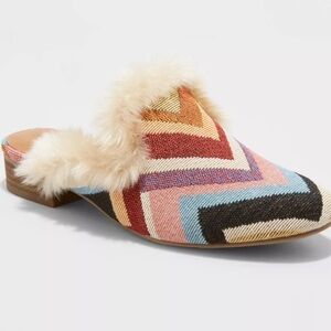 Universal Thread Multicolor Chevron Flats